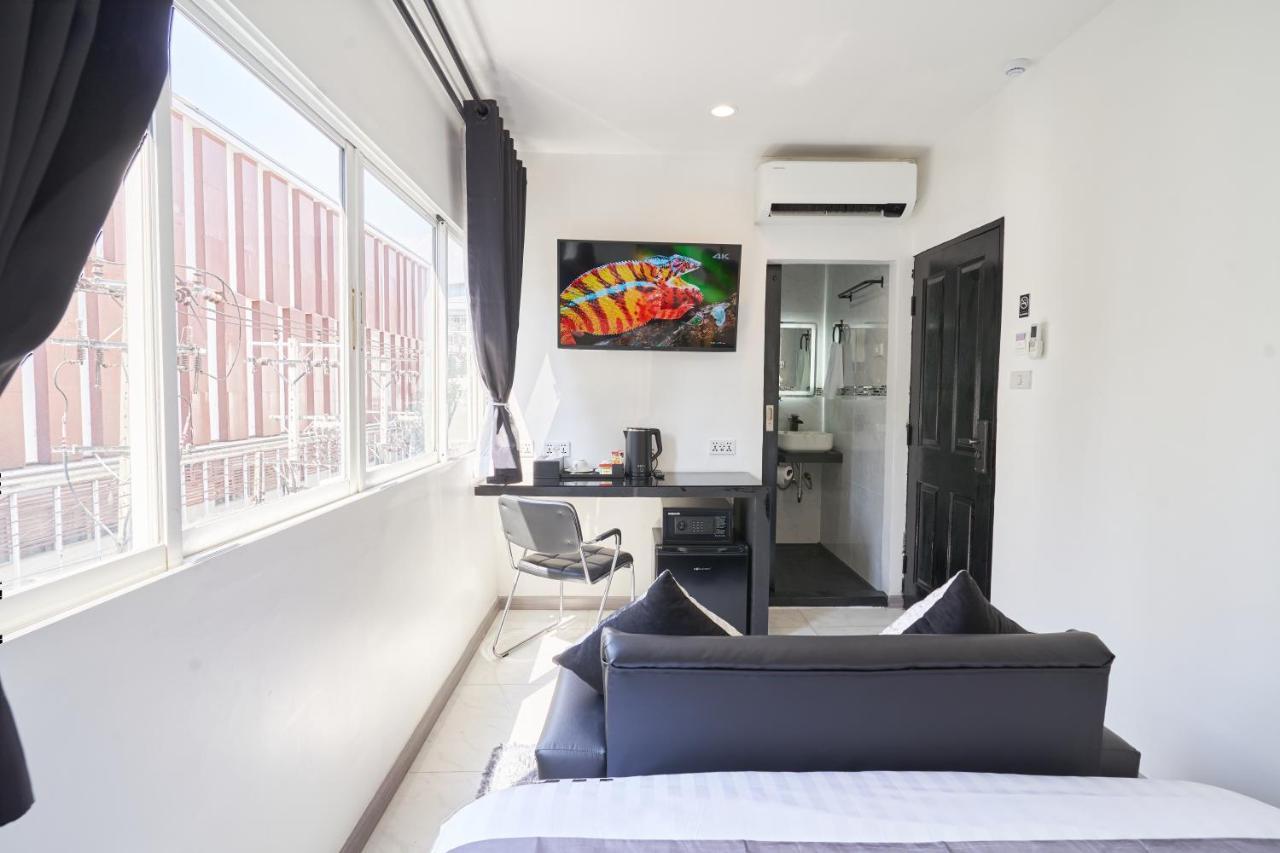 Thonglor Suites Hotel Bangkok Kültér fotó