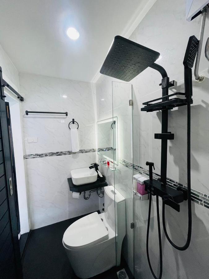Thonglor Suites Hotel Bangkok Kültér fotó