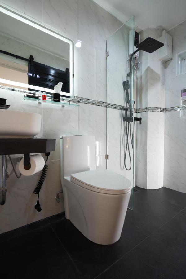 Thonglor Suites Hotel Bangkok Kültér fotó