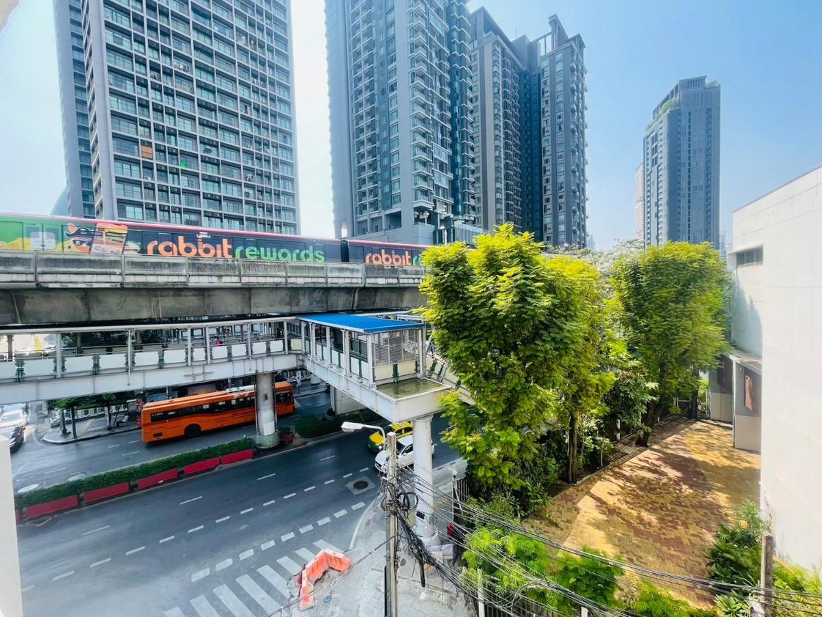Thonglor Suites Hotel Bangkok Kültér fotó