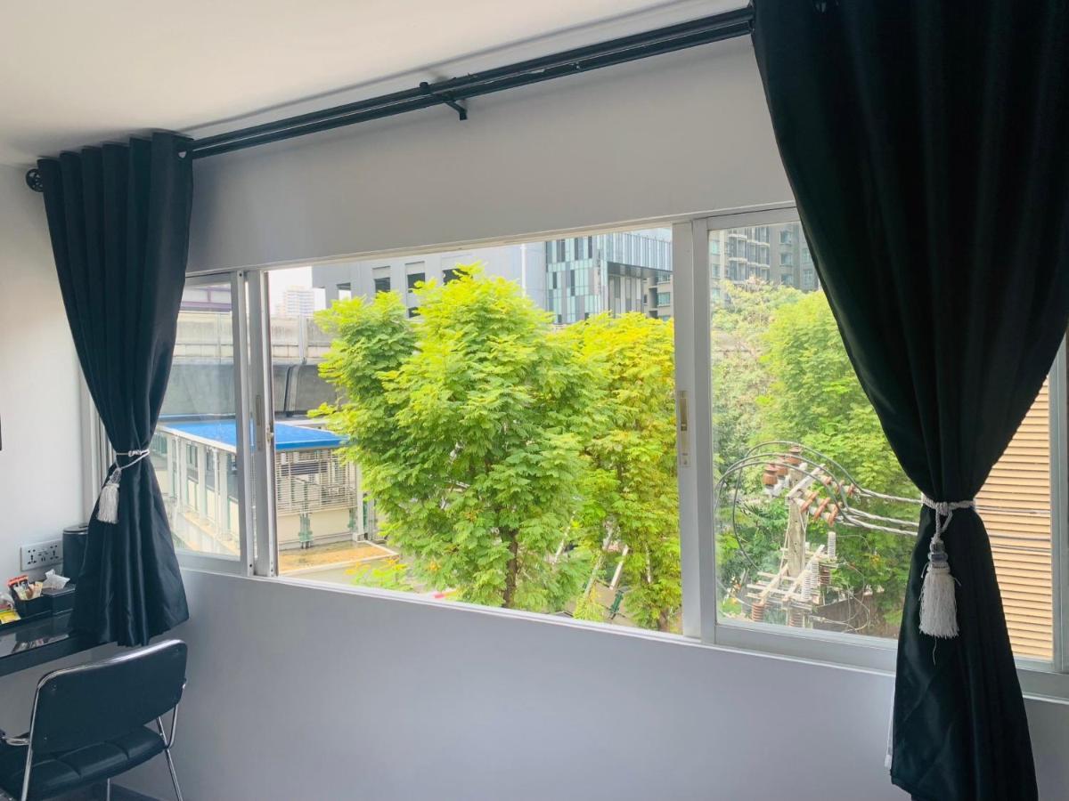 Thonglor Suites Hotel Bangkok Kültér fotó