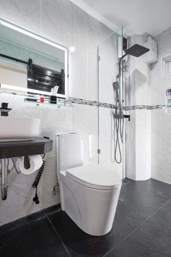 Thonglor Suites Hotel Bangkok Kültér fotó